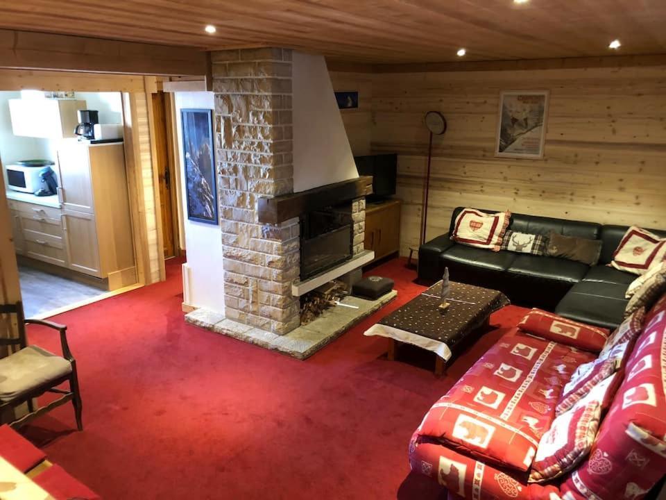 Chalet L'Eyssinette Appartement 8 A 10 Couchages Vars  Buitenkant foto